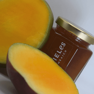 Miel de abeja pura y natural de flor de mango