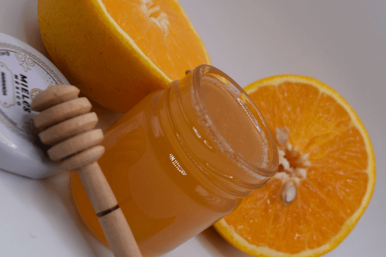 Miel de abeja de azahar proveniente de flor de naranja