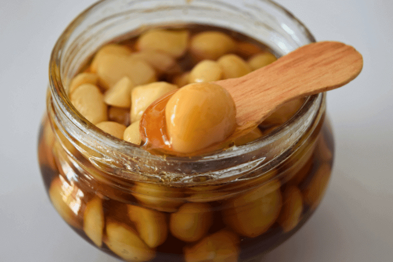 Nuez de macadamia con miel de azahar de mielesmexico.com